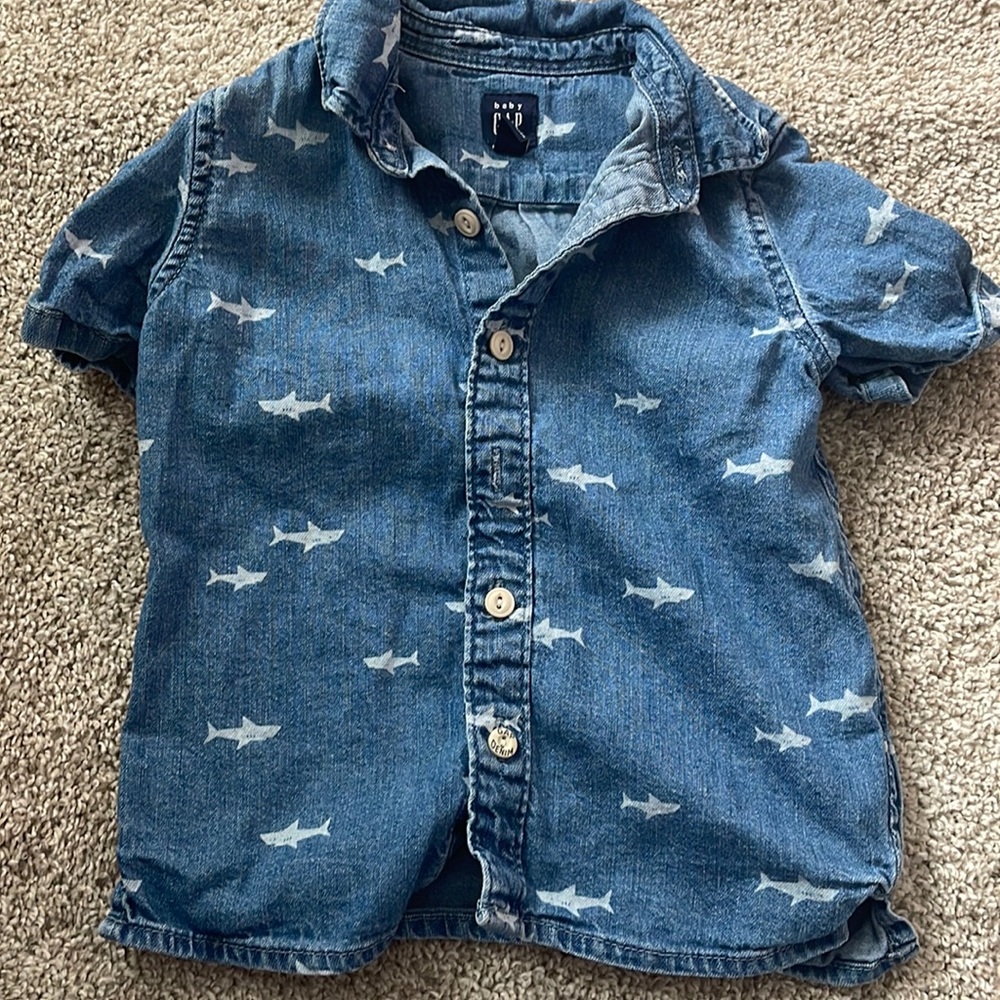 Toddler baby Gap collared denim shark shirt